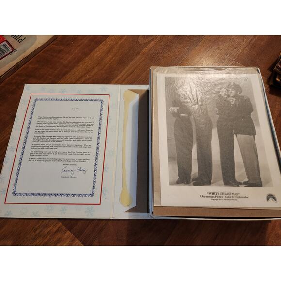 Irving Berlin's White Christmas Collector Set VHS CD Photo Script - Picture 5 of 7